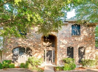 2448 Homestead Dr, Mesquite, TX 75181