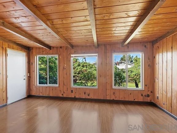 4th image of 10150 Eagle Rock Ave