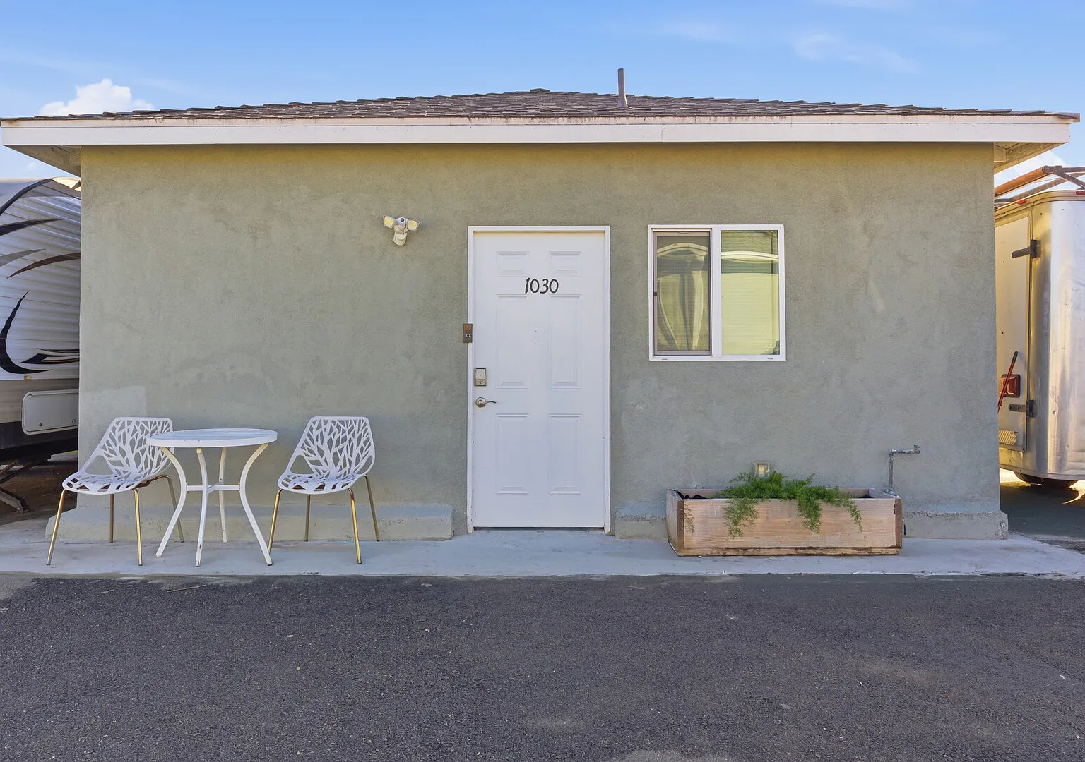 guest house — Photo 1