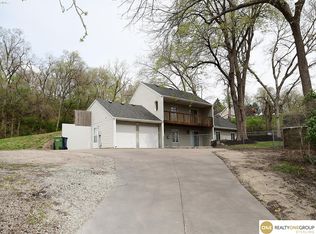 2809 Hancock St, Bellevue, NE 68005