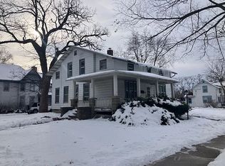 404 S Main St #3, Delavan, WI 53115