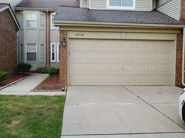 18726 Hilltop Cir, Riverview, MI 48193
