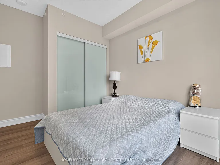 9090 Yonge St #1010 — Photo 40