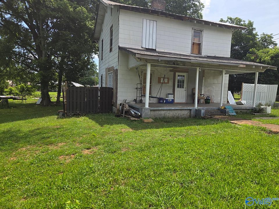 1st image of 811 Columbia Ave