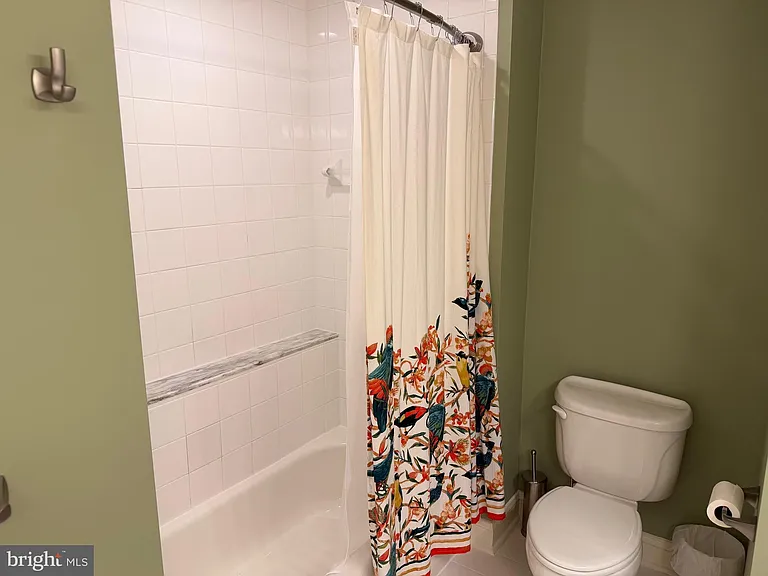 615 Strandhill Ct — Photo 22