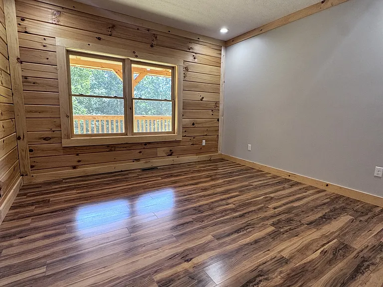 1339 Hickory Point Dr — Photo 6