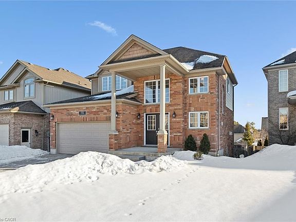 2nd image of 706 Springwater Pl