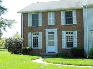 1422 Cedarwood Dr #AB, Flushing, MI 48433