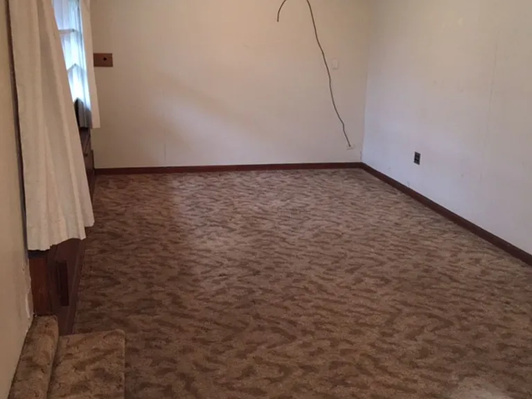 2815 Ferry St — Photo 15