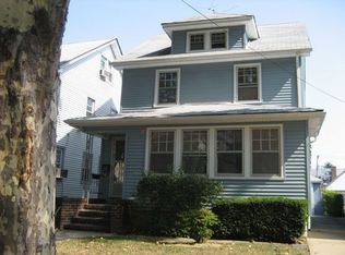 9223 241st St, Bellerose, NY 11426