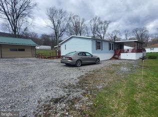 449 Apple Way, Saint Thomas, PA 17252