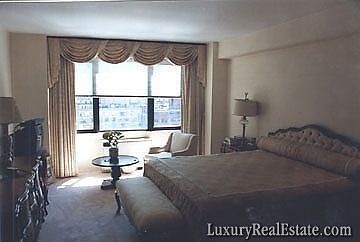 5th image of 60 E End Ave APT 15C