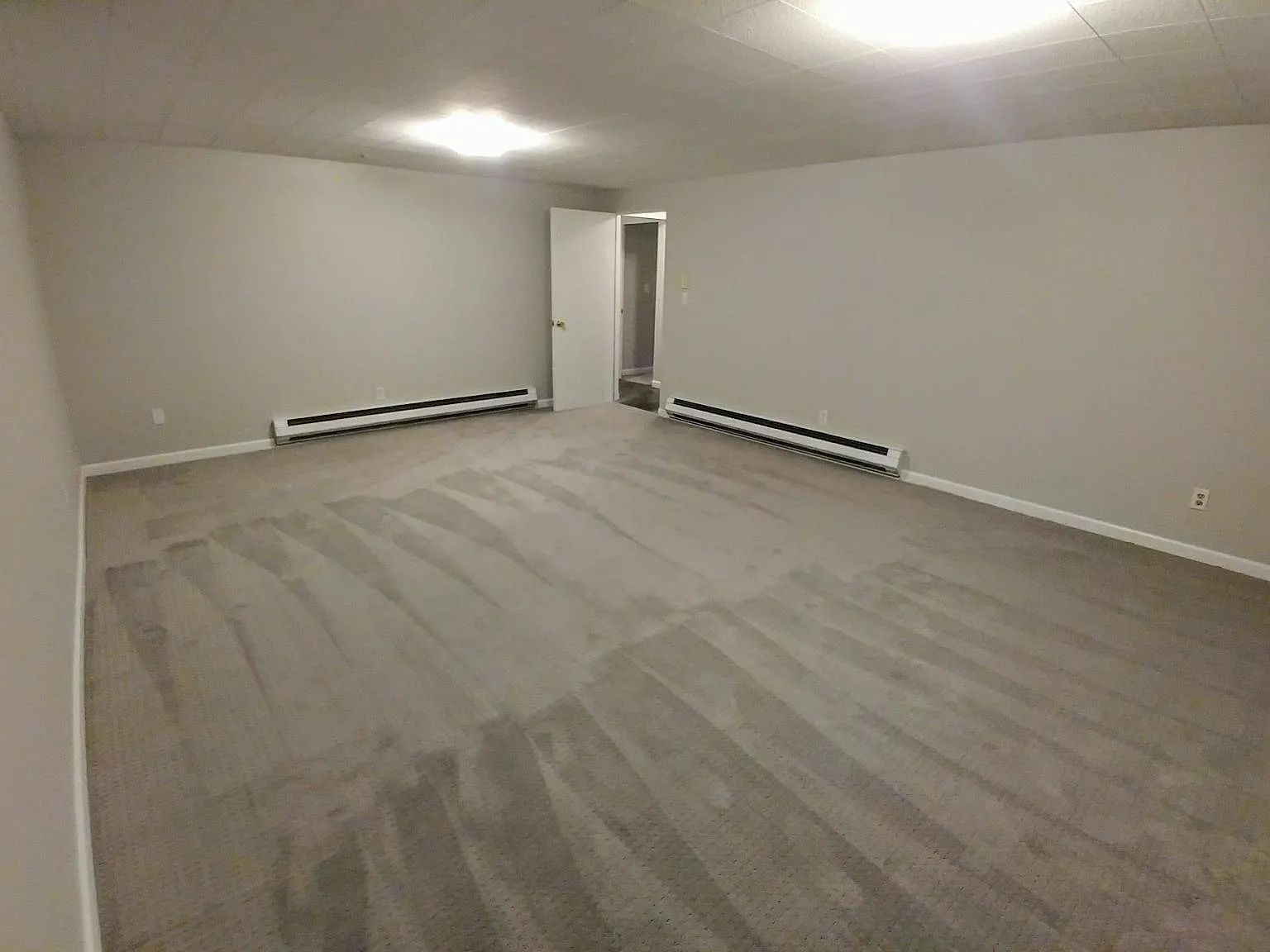 2 bed, 1200 sqft, $1,695 — Photo 3
