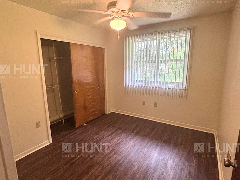 375 W Laurel Bay Blvd — Photo 8