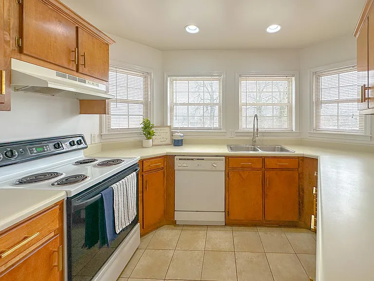 411 N Thornton Ave #2 — Photo 4