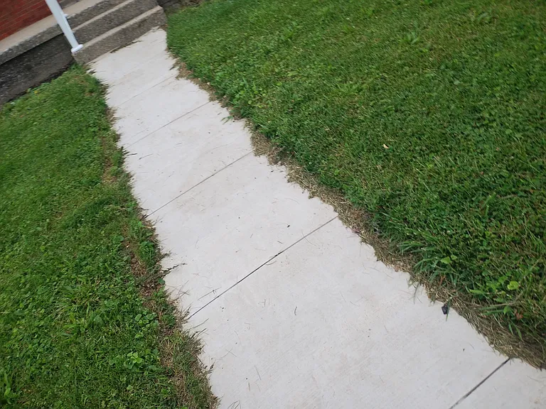 555 Bob O Link Dr — Photo 13