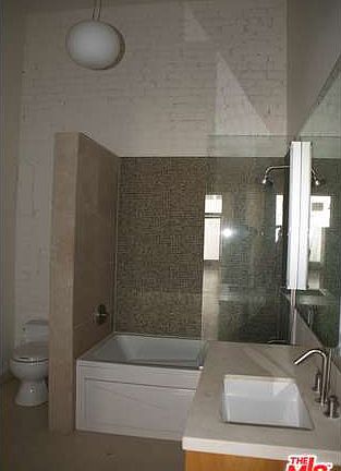 5th image of 8 Brooks Ave APT 3