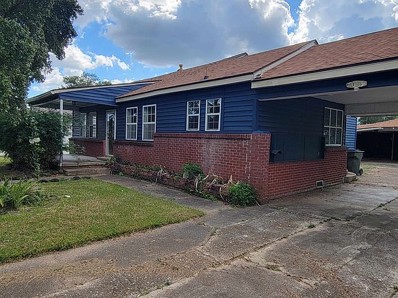 4th image of 3708 Yale St