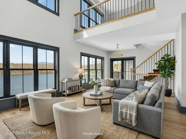 22 Icehouse Drive, Saugerties, NY 12477