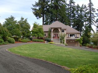 8607 Island View Dr NE, Olympia, WA 98506