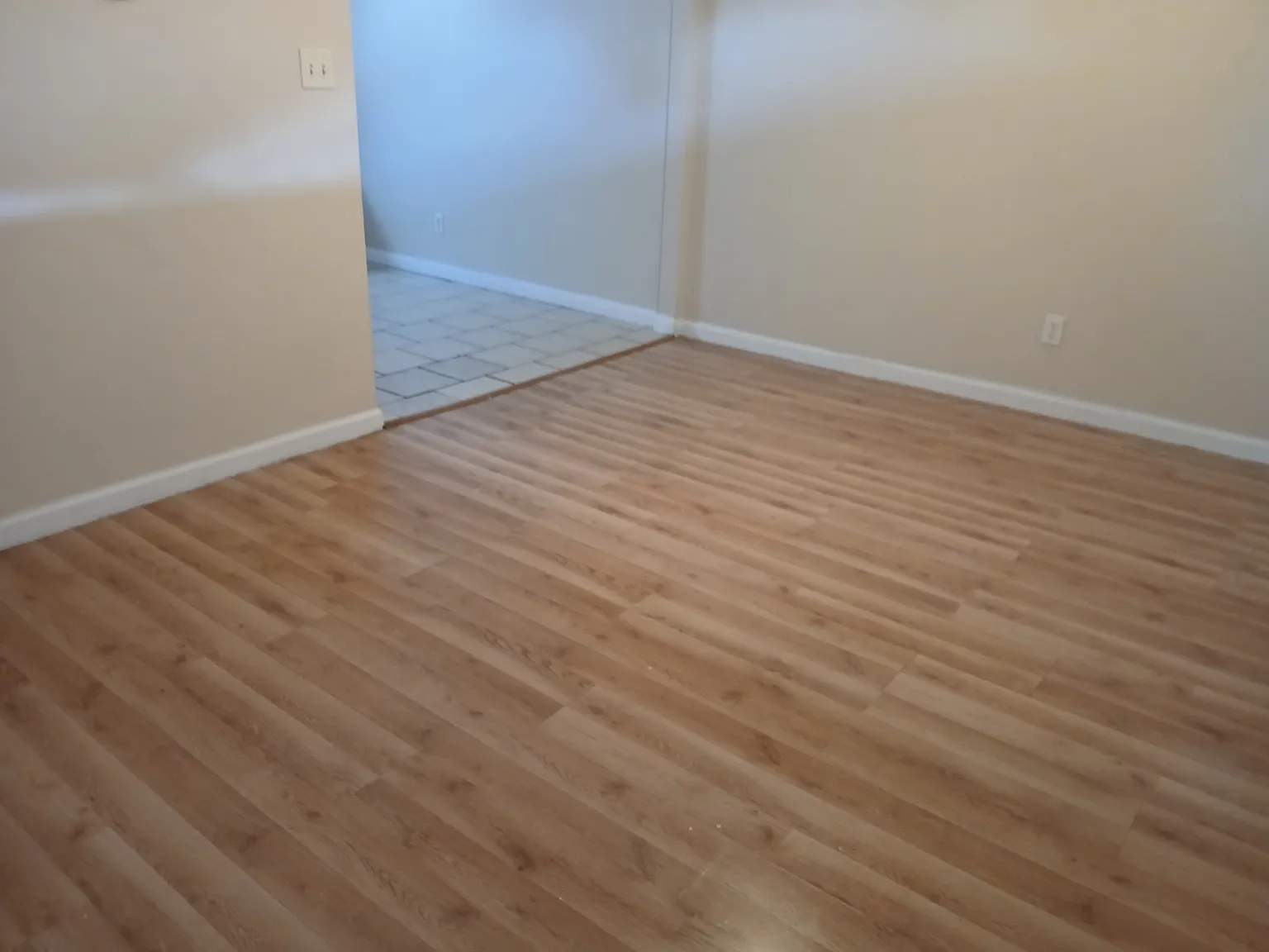 319 E. Mill St - 6 — Photo 2