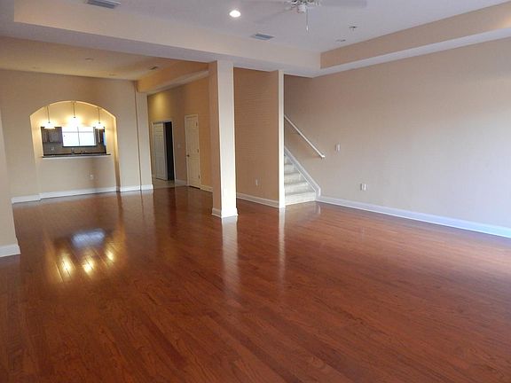 3rd image of 5503 Island Creek Pl
