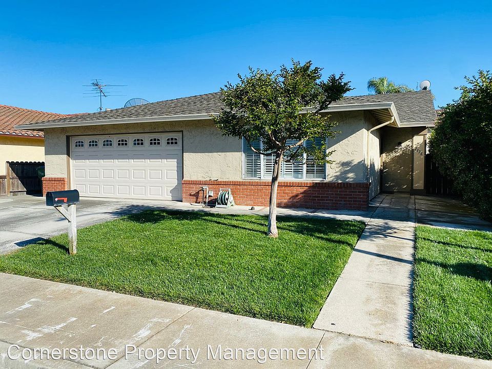1st image of 2176 Fairway Glen Dr