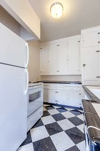 2503 NW Raleigh St — Photo 34