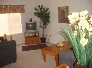 48 Chateau Ln APT 104, Stuarts Draft, VA 24477