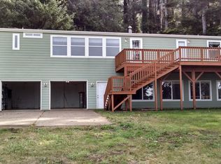 1109 King St, Yachats, OR 97498