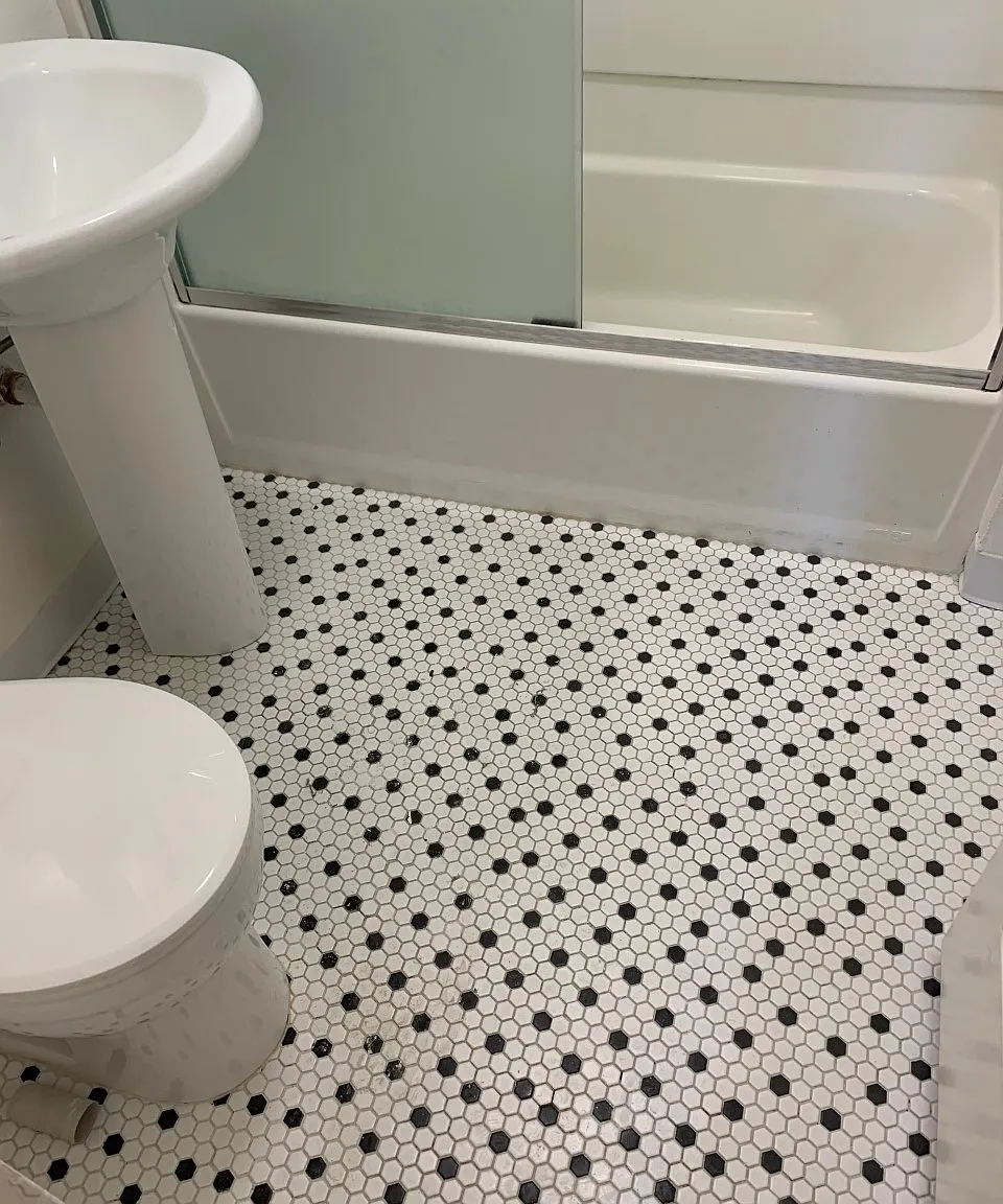 1 bed, 812 sqft, $4,995 — Photo 4