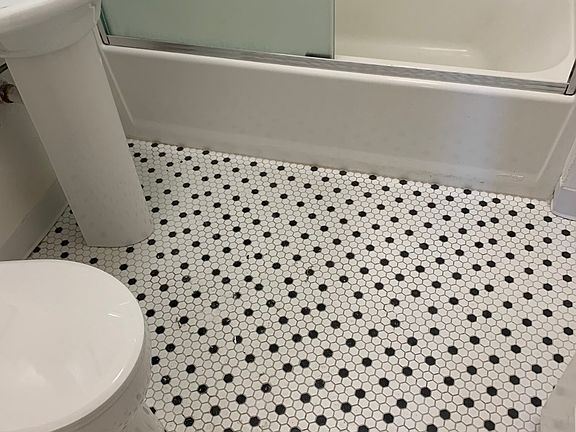 5th image of 3333 Broderick St APT 106
