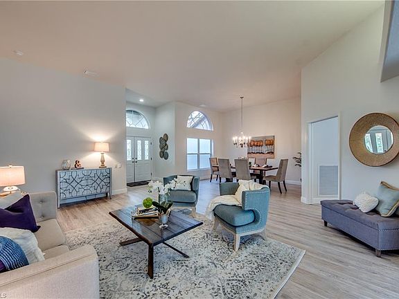 4th image of 8667 S Lake Cir