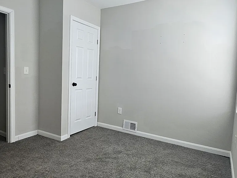 2536 Mosher St — Photo 15