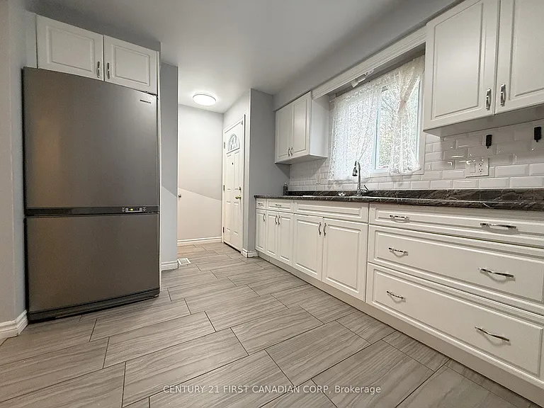 105 Patience Cres — Photo 7