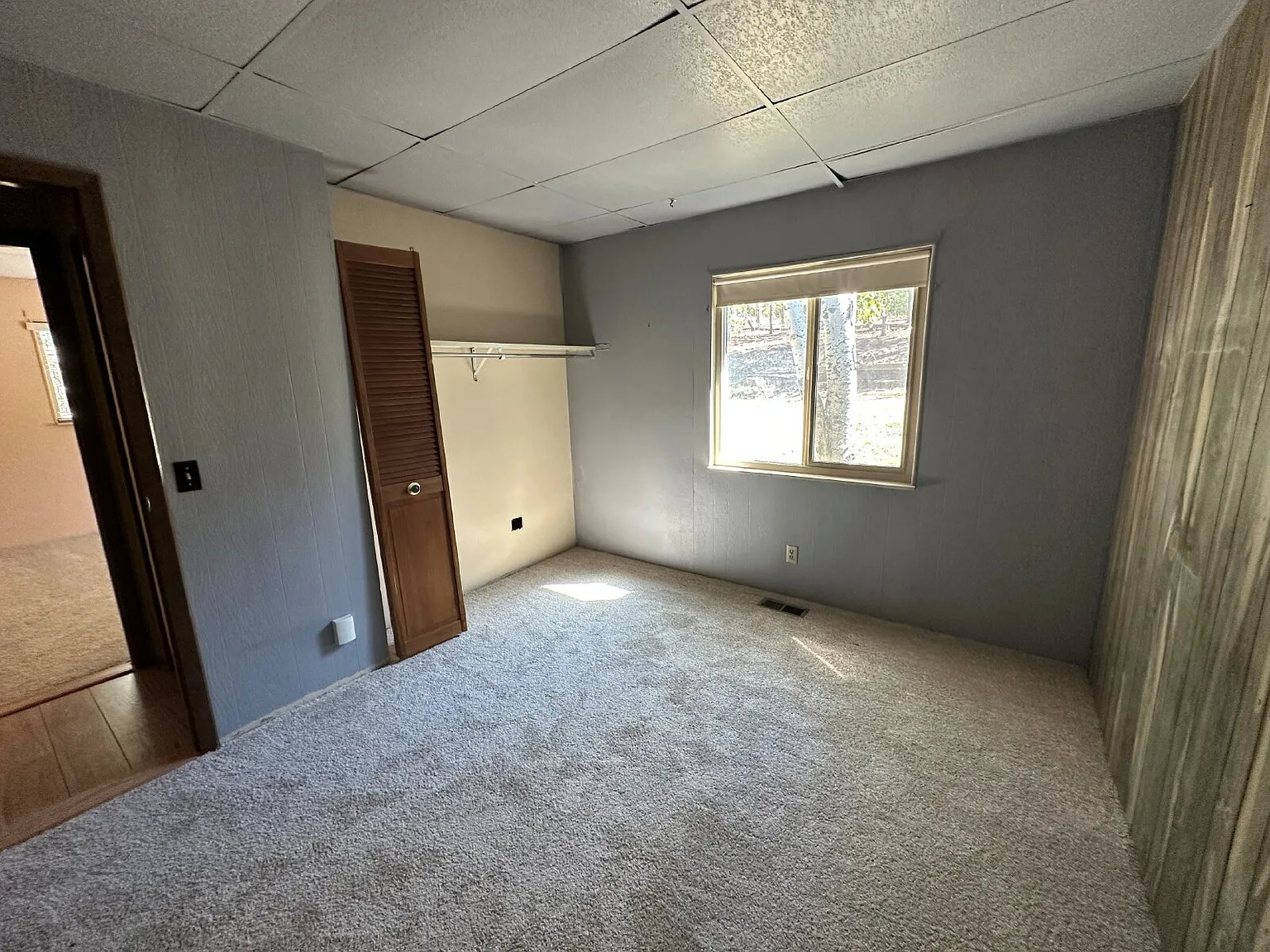 3 bed, 1.0 bath, 972 sqft, $2,500 — Photo 4