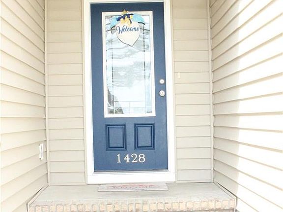3rd image of 1428 Fox Hollow Dr