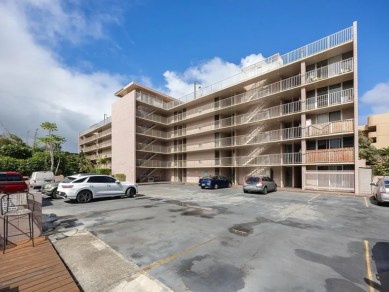 68-55 Akule St #501 — Photo 42