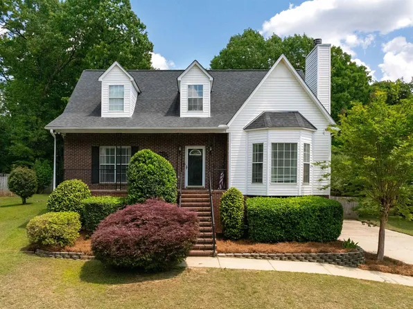 8620 Lake Dr, Bessemer, AL 35022