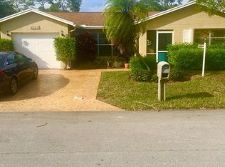 6354 Summer Sky Ln, Greenacres, FL 33463