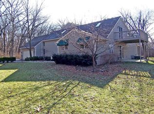 5S638 Vest Ave, Naperville, IL 60563
