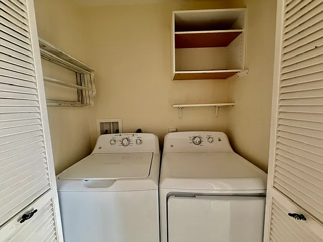 1242 Berkeley St #14 — Photo 24