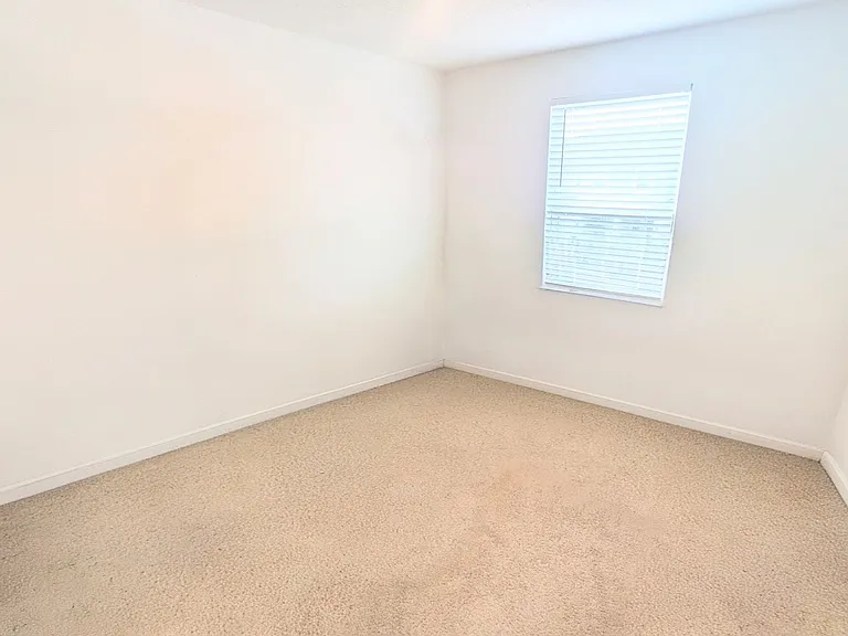 5686 Archipelago St — Photo 25