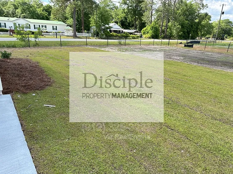 15 Ennis Rd — Photo 50