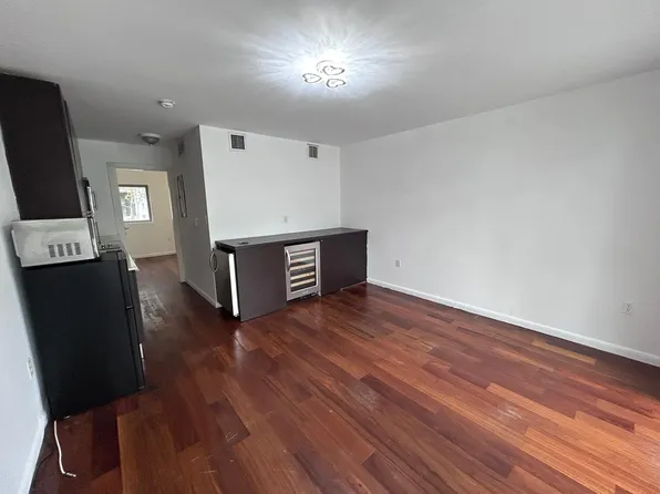 1560 Pennsylvania Ave, Miami Beach, FL