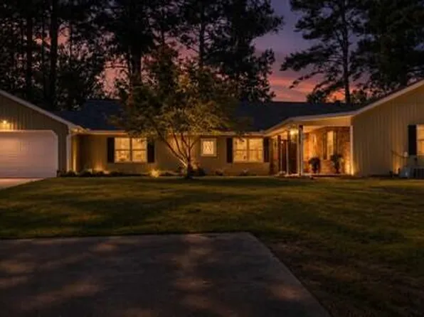 348 Marina Dr NW, Charleston, TN 37310