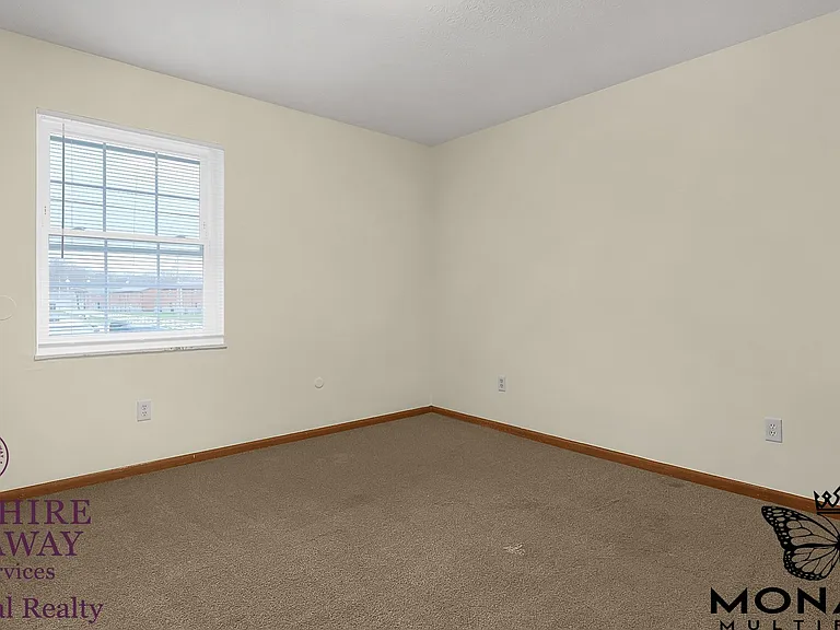 3042 Sandridge Ave #3042 — Photo 44