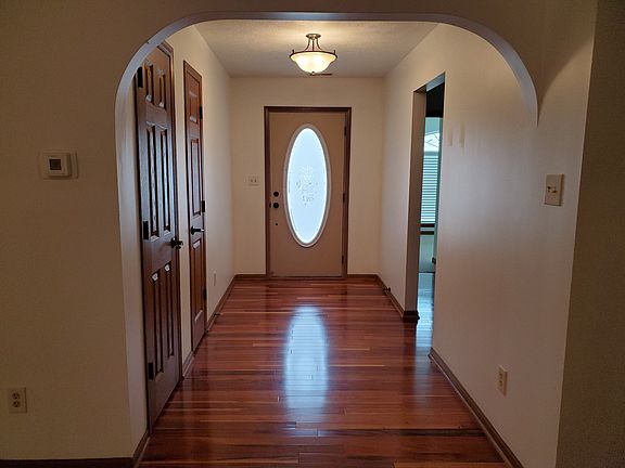 2nd image of 1336 Evergreen Dr