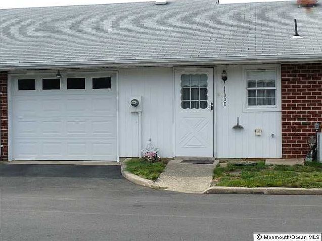2nd image of 1198 Shetland Drive #C