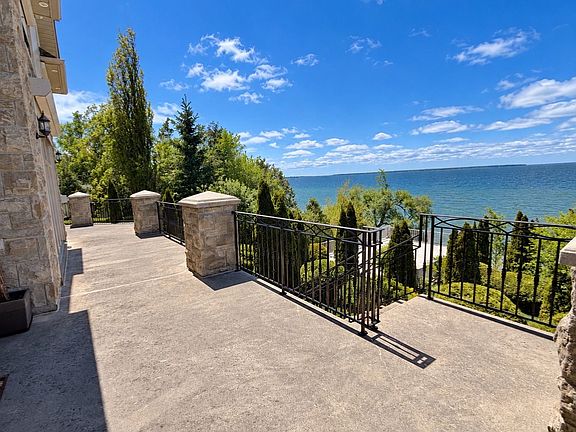 5th image of 25630 Maple Beach Rd